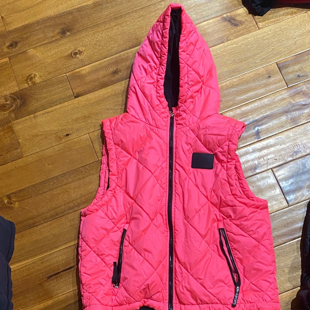 Hooded Vest in Neon Pink